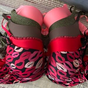 Lot of FIVE Victoria Secret Bras 36C